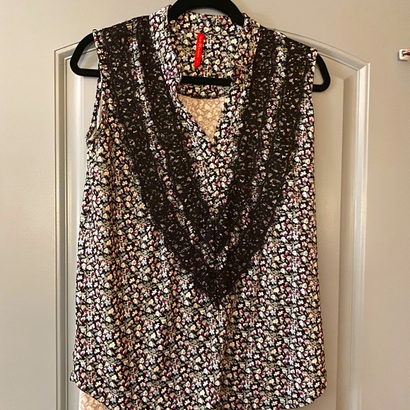 Ruby Ribbons V-Neck Lace Blouse - Picture 1 of 6